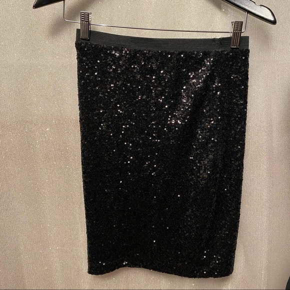 XS The Limited Black Sequin Pencil Skirt - Picture 3 of 5